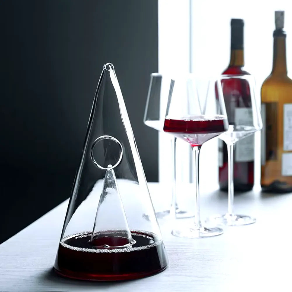 Decante de Vinho Pirâmide - Loc Stop