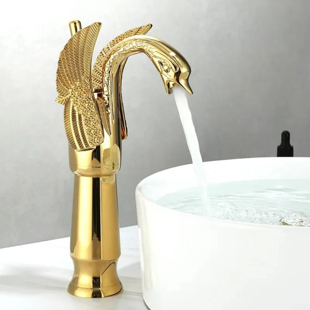 Torneira de Pia de Banheiro Cisne - Loc Stop