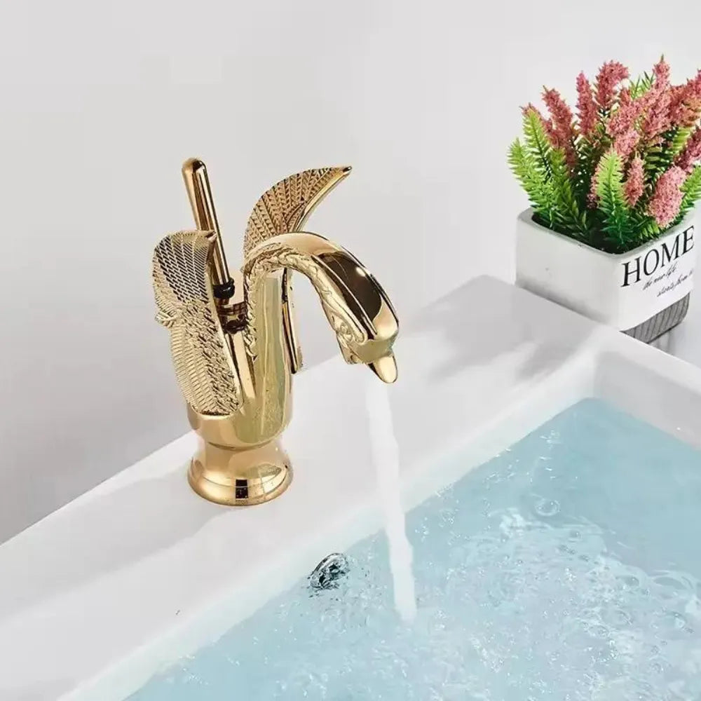 Torneira de Pia de Banheiro Cisne - Loc Stop