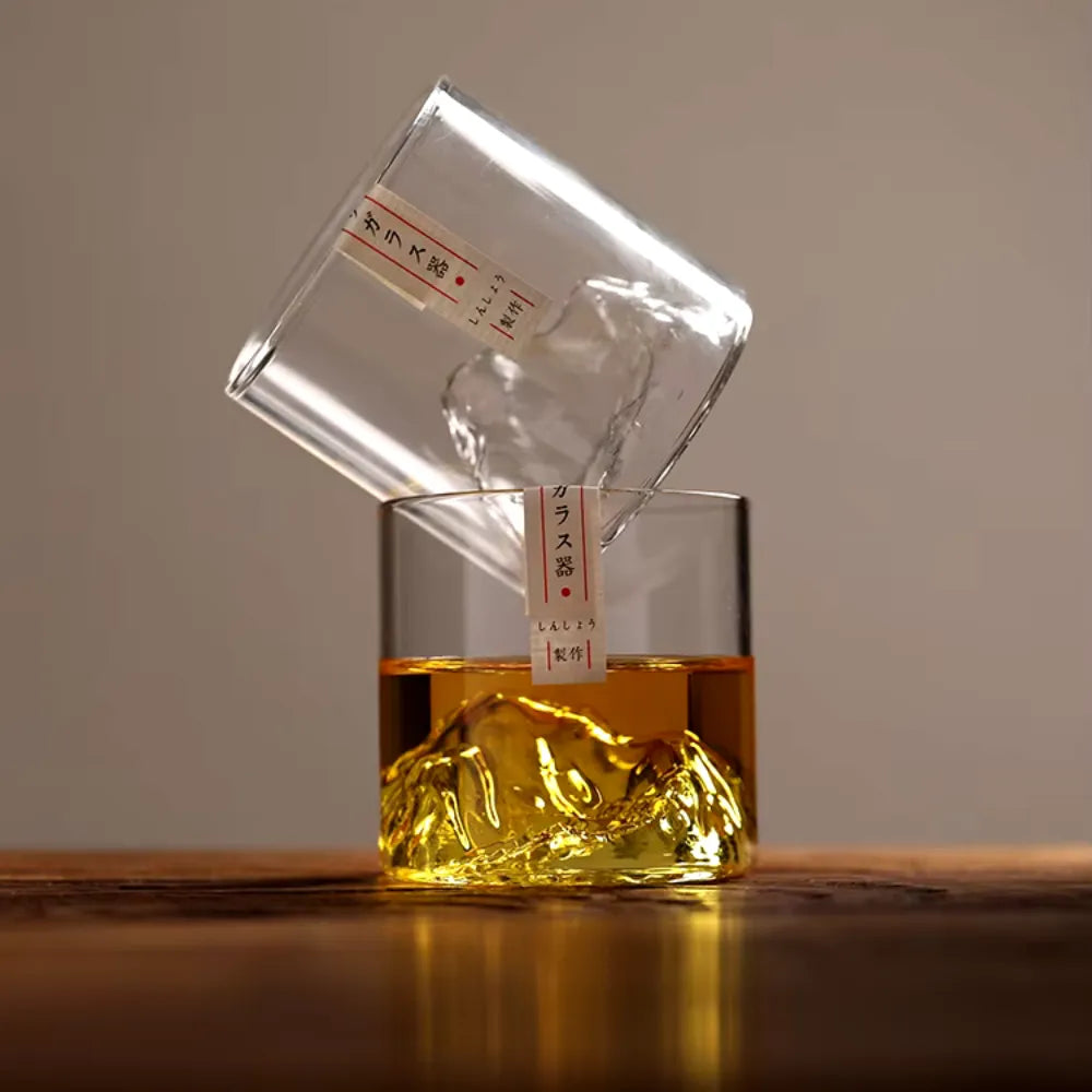 Copo de Whiskey Montanha 3D 200ml - Loc Stop