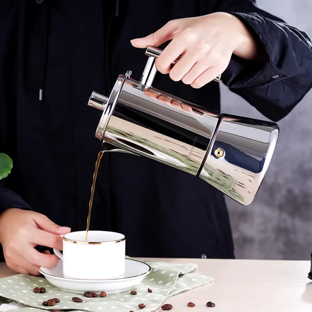 Cafeteira_Italiana_de_A_o_Inox_-_Loc_Stop