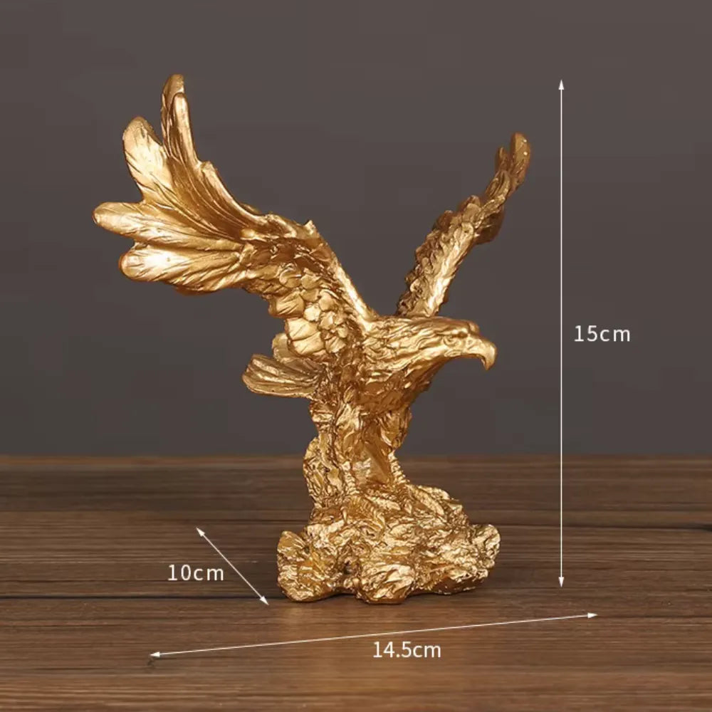 Escultura_de_aguia_Dourada_-_Loc_Stop8